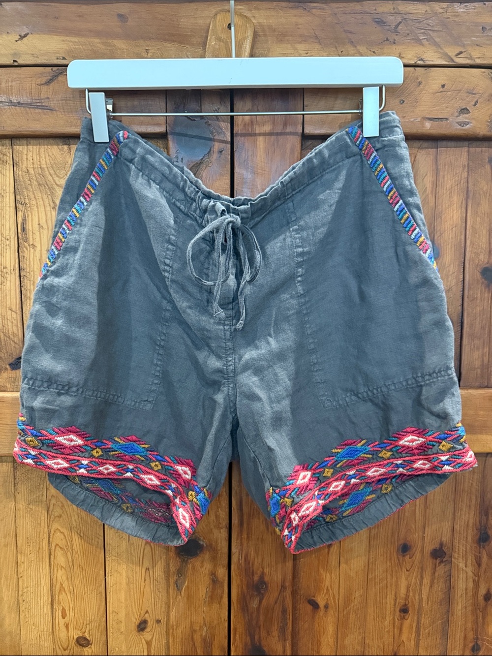JW Los Angeles Shorts